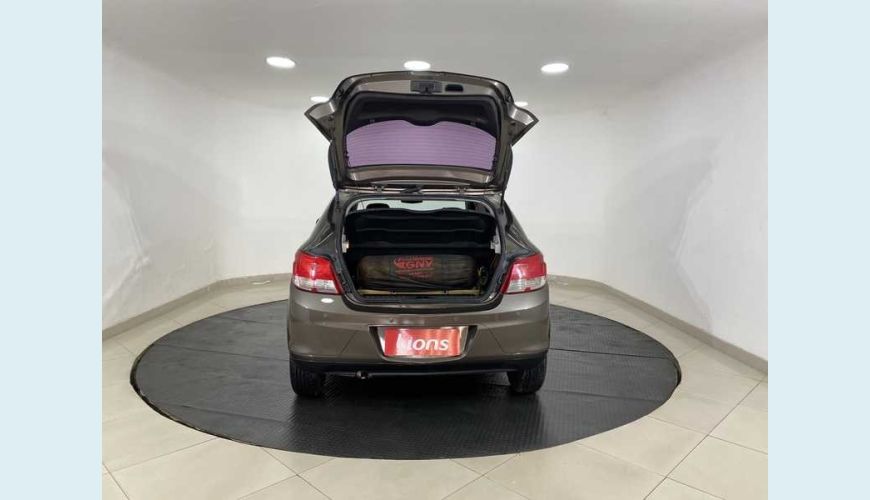 CHEVROLET ONIX LS 1.0 FLEX MANUAL 4P - CINZA - 2013 Foto 5 (Grande)