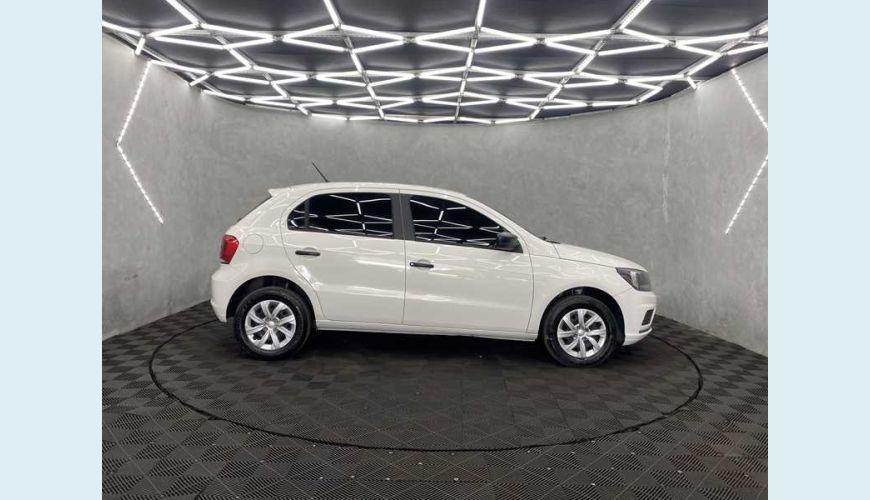 VOLKSWAGEN GOL 1.0 12V FLEX MANUAL 4P - BRANCO - 2022 Foto 5 (Grande)