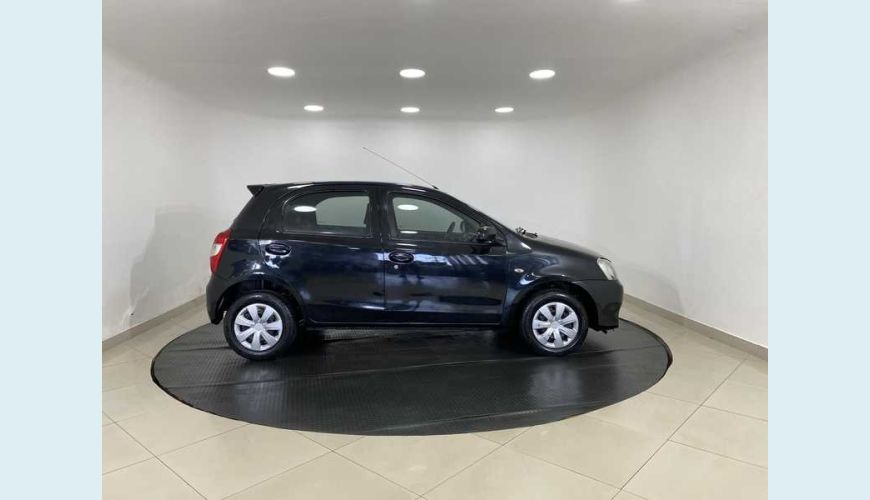 TOYOTA ETIOS X 1.3 FLEX MANUAL 4P - PRETO - 2015 Foto 5 (Grande)