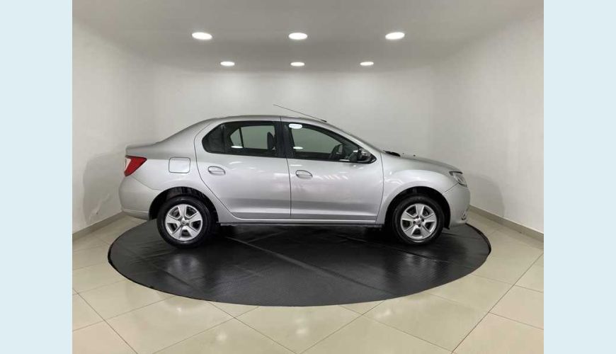 RENAULT LOGAN EXPRESSION 1.6 8V FLEX AUT. 4P - PRATA - 2017 Foto 5 (Grande)