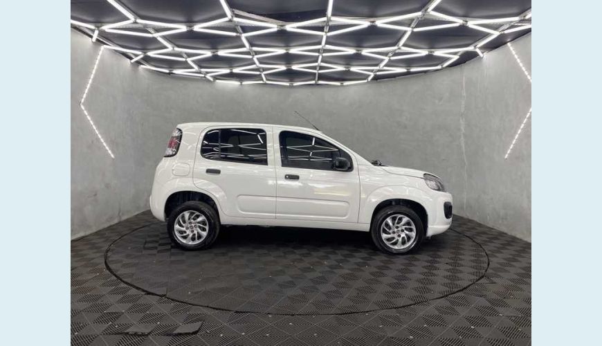 FIAT FIAT UNO ATTRACTIVE 1.0 FLEX MANUAL 4P - BRANCO - 2021 Foto 5 (Grande)