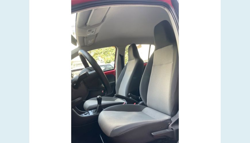 VOLKSWAGEN UP - VERMELHO - 2017 Foto 5 (Grande)
