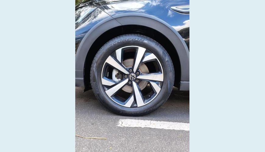 VOLKSWAGEN VOLKSWAGEN NIVUS HIGHLINE 1.0 TSI FLEX AUT. 4P - PRETO - 2023 Foto 5 (Grande)