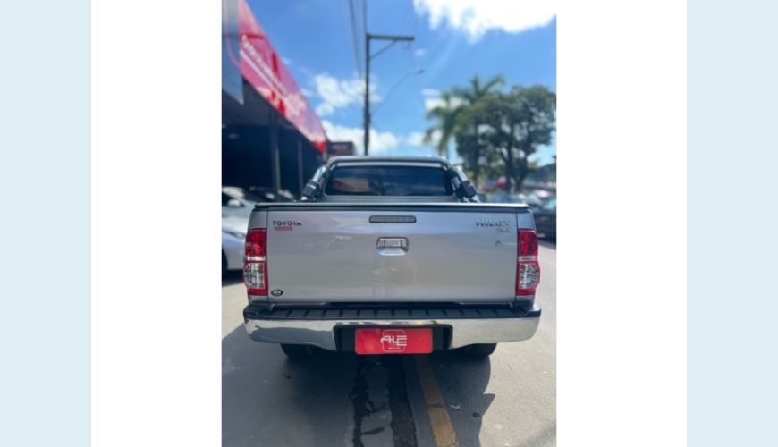 TOYOTA HILUX FLEX AUT. 4P - PRATA - 2015 Foto 5 (Grande)