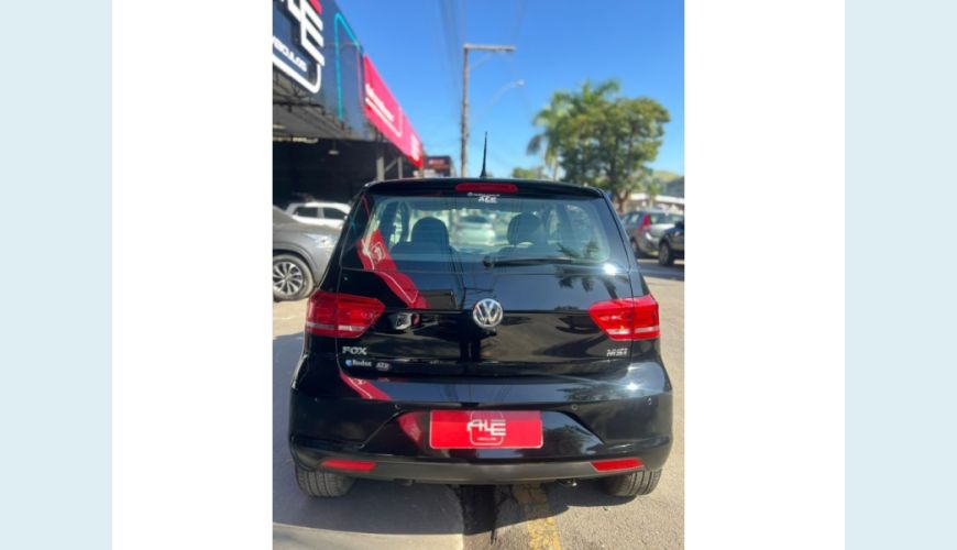 VOLKSWAGEN FOX FLEX MANUAL 4P - PRETO - 2018 Foto 5 (Grande)