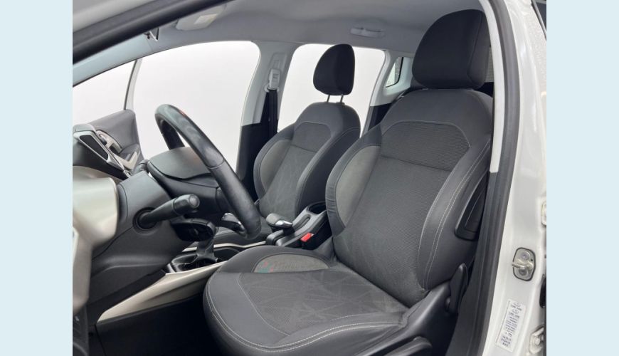 PEUGEOT 2008 ALLURE FLEX MANUAL 4P - BRANCO - 2017 Foto 5 (Grande)