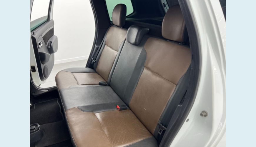 RENAULT DUSTER FLEX MANUAL 4P - BRANCO - 2016 Foto 5 (Grande)