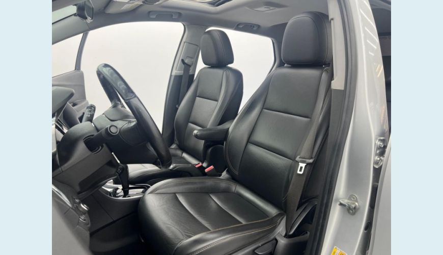CHEVROLET TRACKER PREMIER 4C 150CV FLEX AUT. 4P - PRATA - 2018 Foto 5 (Grande)