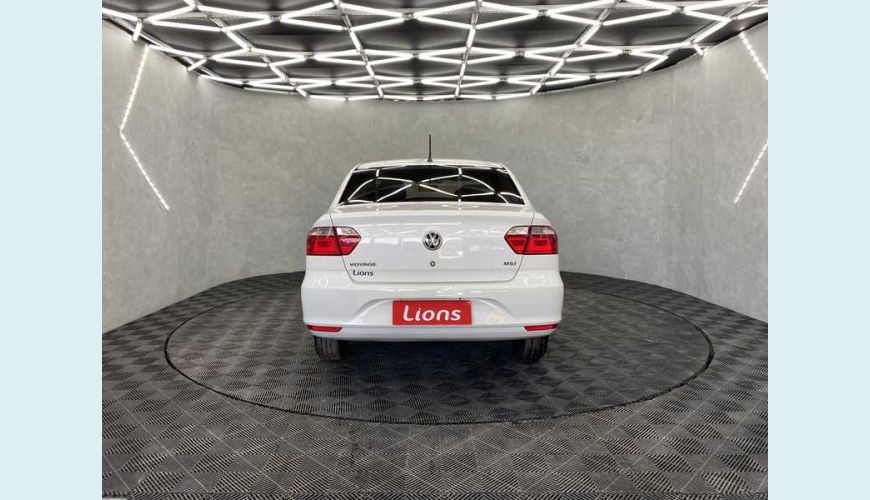 VOLKSWAGEN VOYAGE TRENDLINE 1.6 FLEX MANUAL 4P - BRANCO - 2018 Foto 5 (Grande)