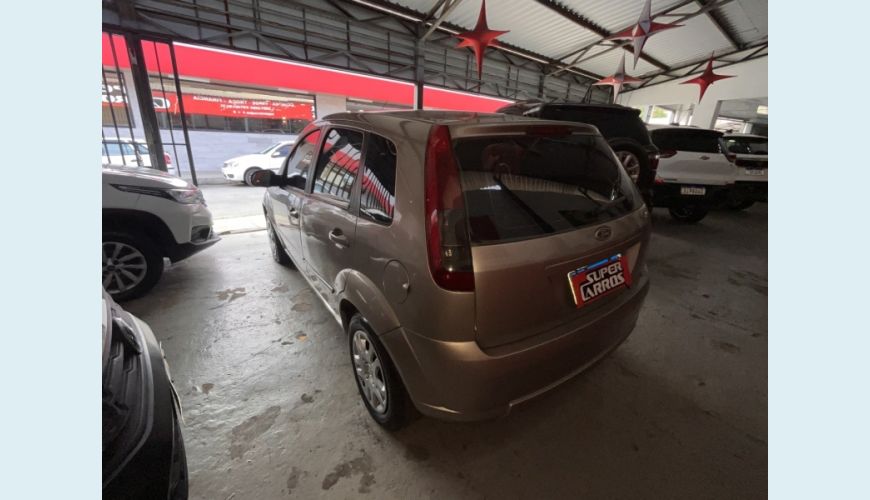 FORD FIESTA FLEX MANUAL 4P - PRATA - 2011 Foto 5 (Grande)