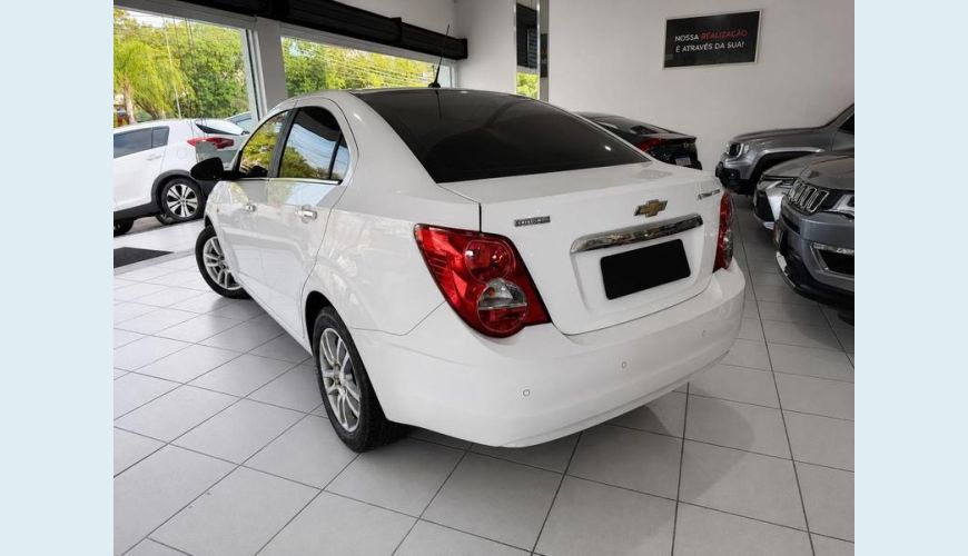CHEVROLET CHEVROLET SONIC LTZ 1.6 16V FLEX MANUAL 4P - BRANCO - 2014 Foto 5 (Grande)