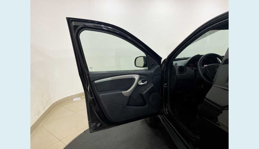 RENAULT RENAULT DUSTER OROCH 1.6 16V FLEX MANUAL 4P - PRETO - 2019 Foto 5 (Grande)