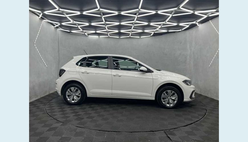 VOLKSWAGEN VOLKSWAGEN POLO MPI FLEX MANUAL 4P - BRANCO - 2023 Foto 5 (Grande)