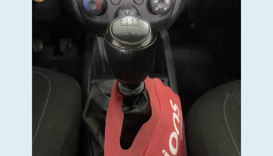 CHEVROLET CHEVROLET PRISMA JOY 1.0 FLEX MANUAL 4P - BRANCO - 2019 Foto 5 (Grande)
