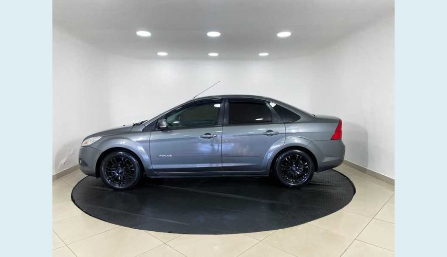 FORD FOCUS GLX 2.0 16V FLEX MANUAL 4P - CINZA - 2013 Foto 5 (Grande)