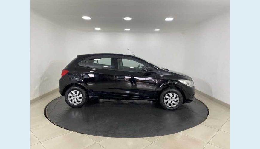 CHEVROLET ONIX LT SPE 1.0 FLEX MANUAL 4P - PRETO - 2014 Foto 5 (Grande)