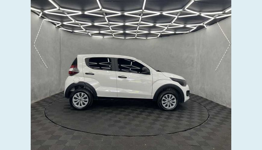 FIAT MOBI LIKE 1.0 FLEX MANUAL 4P - BRANCO - 2023 Foto 5 (Grande)