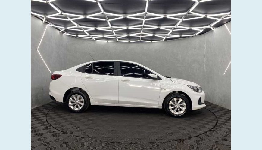 CHEVROLET ONIX PLUS LTZ TURBO 1.0 FLEX AUT. 4P - BRANCO - 2022 Foto 5 (Grande)