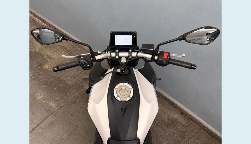 YAMAHA YAMAHA MT07 ABS - CINZA - 2026 Foto 5 (Grande)