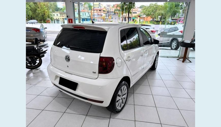 VOLKSWAGEN FOX 1.6 PRIME GII - BRANCO - 2013 Foto 5 (Grande)