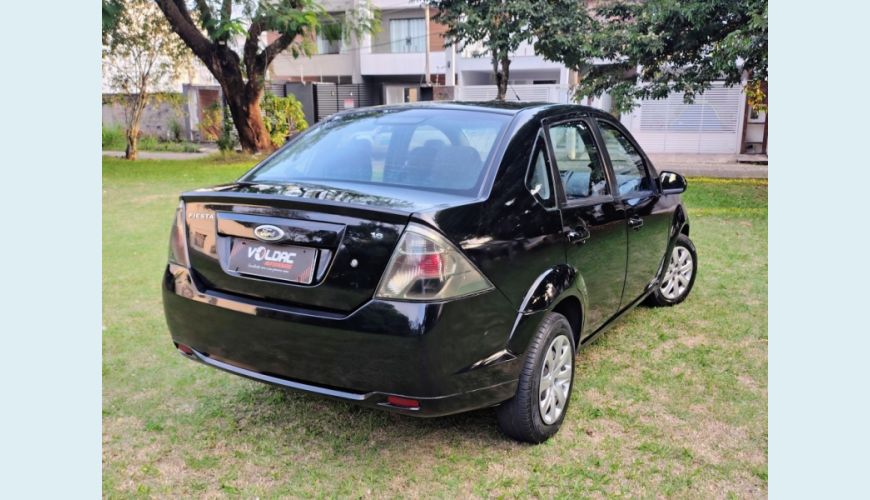 FORD FIESTA - PRETO - 2014 Foto 5 (Grande)