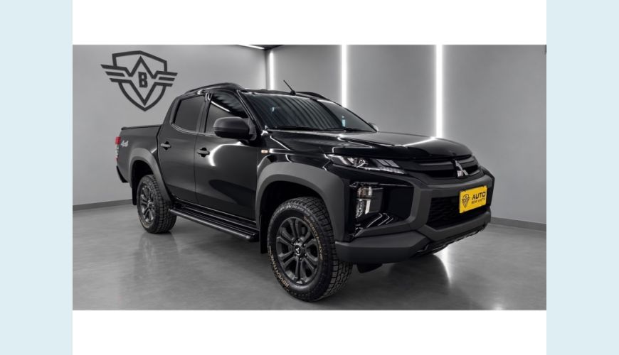 MITSUBISHI L200 TRITON - PRETO - 2025 Foto 5 (Grande)