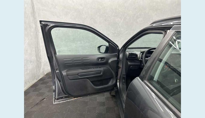 CITROËN C4 CACTUS 1.6 FEEL (AUT) (FLEX) - CINZA - 2022 Foto 5 (Grande)