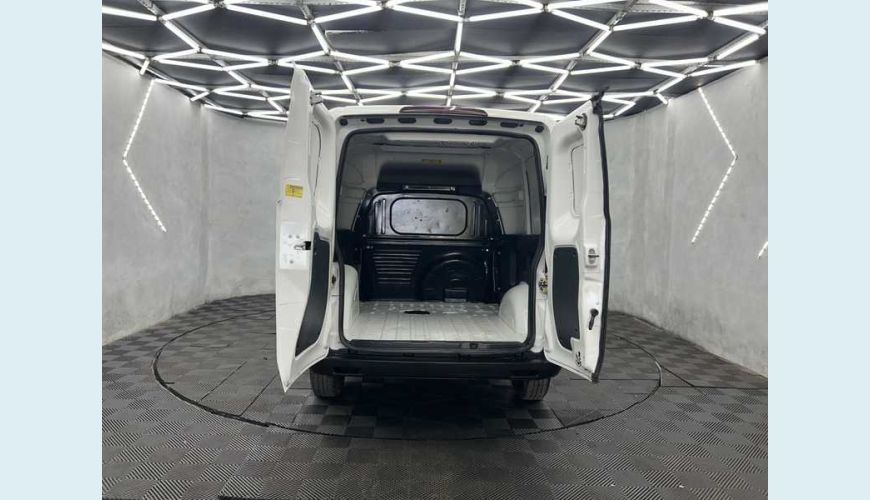 FIAT FIORINO 1.4 ENDURANCE (FLEX) - BRANCO - 2023 Foto 5 (Grande)