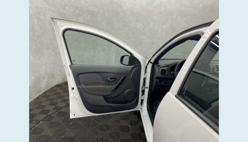 FIAT MOBI LIKE 1.0 (FLEX) - BRANCO - 2022 Foto 5 (Grande)