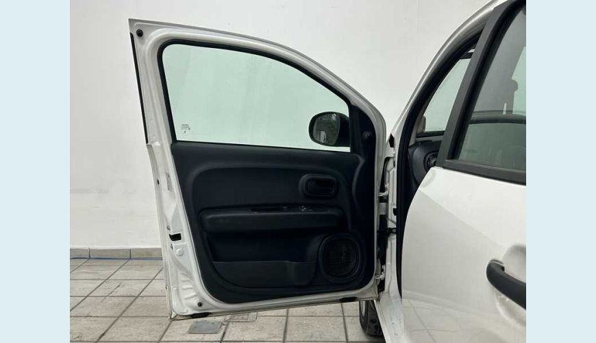 FIAT MOBI LIKE 1.0 - BRANCO - 2025 Foto 5 (Grande)