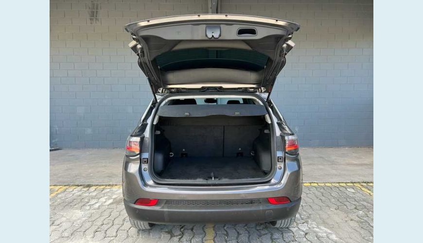 JEEP COMPASS LONGITUDE 1.3 T270 (AUT) (FLEX) - CINZA - 2023 Foto 5 (Grande)