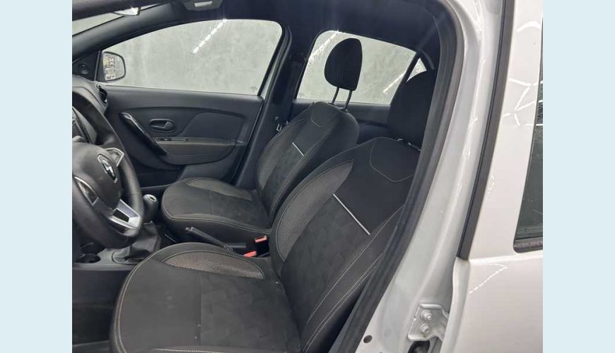 RENAULT LOGAN ZEN 1.0 - BRANCO - 2025 Foto 5 (Grande)