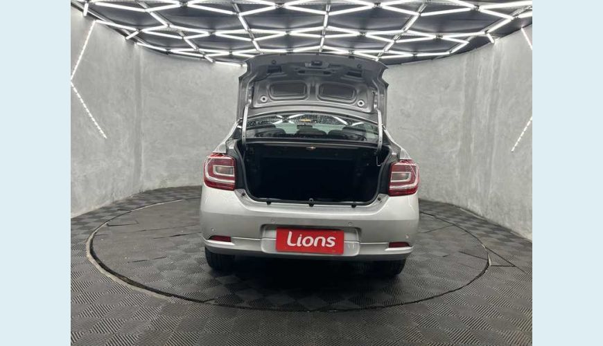 RENAULT LOGAN ZEN 1.0 - PRATA - 2025 Foto 5 (Grande)