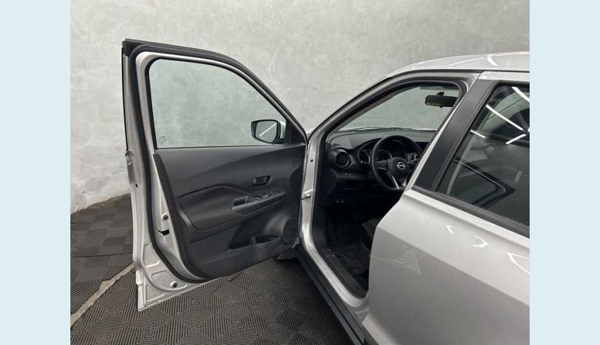 NISSAN KICKS ACTIVE 1.6 (FLEX) - PRATA - 2024 Foto 5 (Grande)