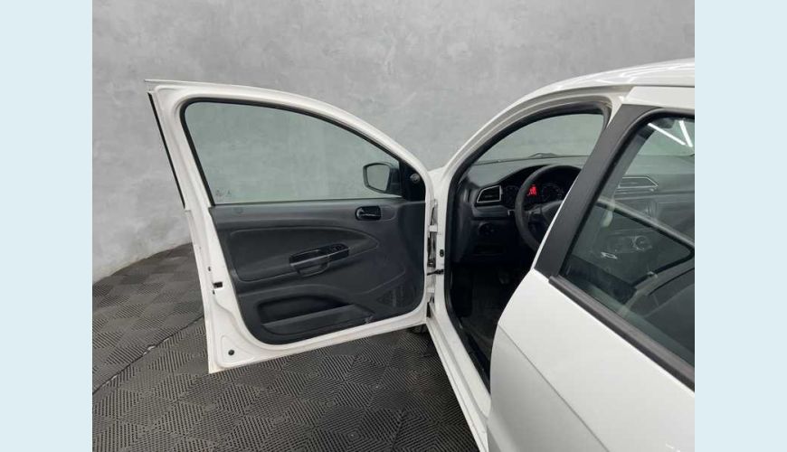 VOLKSWAGEN GOL 1.0 12V FLEX - BRANCO - 2022 Foto 5 (Grande)