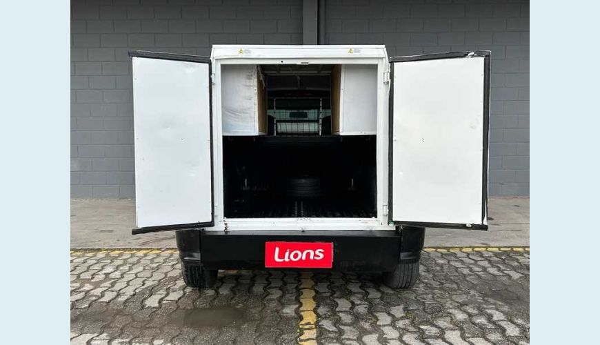 VOLKSWAGEN SAVEIRO ROBUST 1.6 MSI CS FLEX - BRANCO - 2023 Foto 5 (Grande)