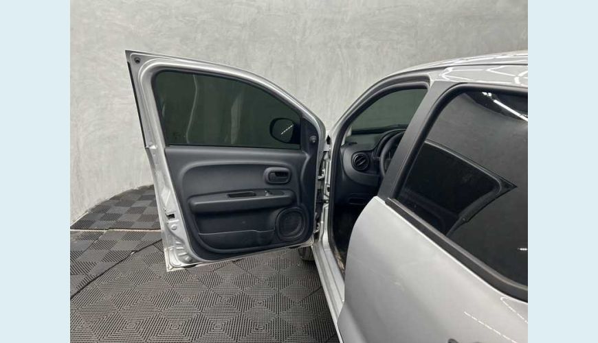 FIAT MOBI LIKE 1.0 - PRATA - 2025 Foto 5 (Grande)
