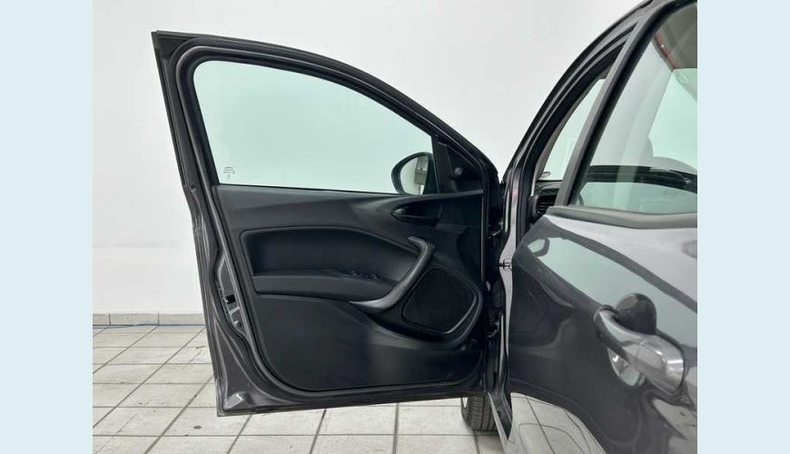 FIAT CRONOS DRIVE 1.3 - CINZA - 2024 Foto 5 (Grande)