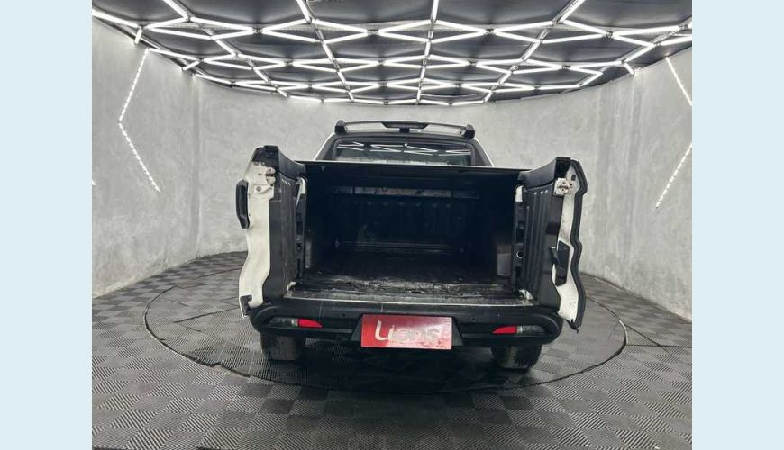 FIAT TORO FREEDOM 1.3 T270 4X2 FLEX AUT. - BRANCO - 2023 Foto 5 (Grande)