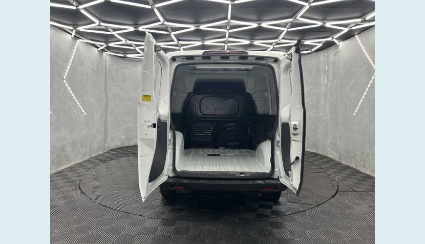 FIAT FIORINO 1.4 ENDURANCE FLEX - BRANCO - 2023 Foto 5 (Grande)