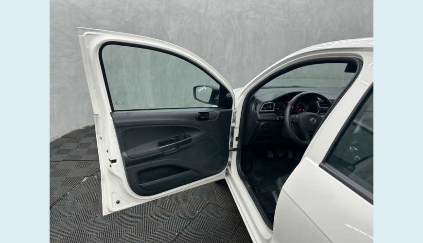 VOLKSWAGEN GOL 1.0 12V FLEX - BRANCO - 2023 Foto 5 (Grande)