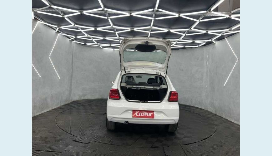 VOLKSWAGEN GOL 1.0 12V FLEX - BRANCO - 2023 Foto 5 (Grande)