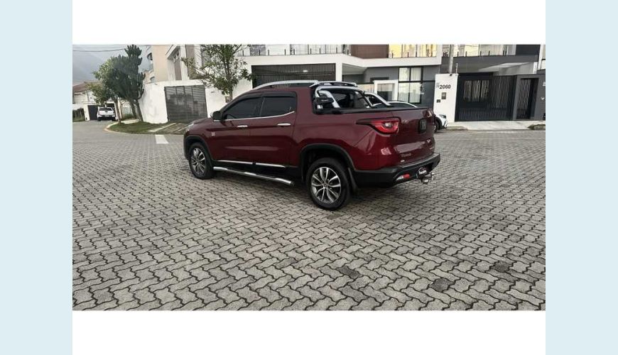 FIAT TORO VOLCANO 2.0 DIESEL AT9 4X4 - VERMELHO - 2019 Foto 5 (Grande)