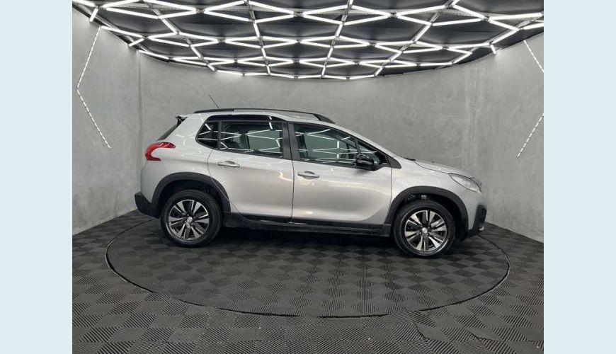 PEUGEOT 2008 ALLURE PACK 1.6 - PRATA - 2022 Foto 5 (Grande)