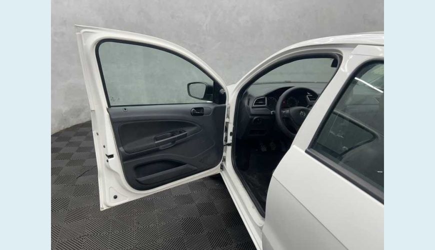 VOLKSWAGEN GOL 1.0 12V FLEX - BRANCO - 2023 Foto 5 (Grande)