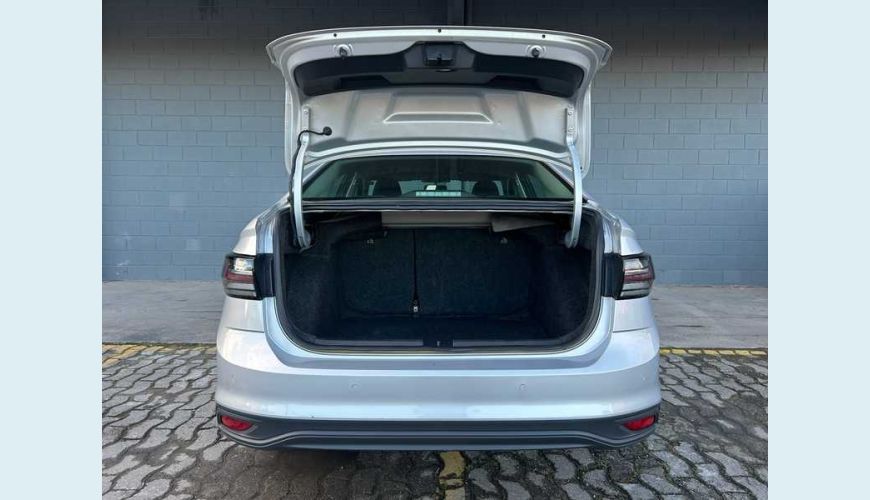 VOLKSWAGEN VIRTUS 1.0 TSI - PRATA - 2025 Foto 5 (Grande)