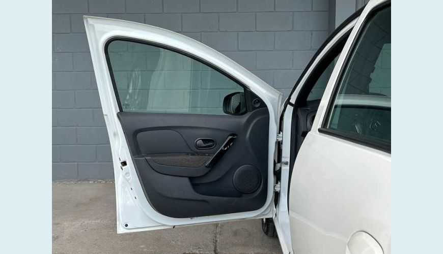 RENAULT LOGAN ZEN 1.0 - BRANCO - 2025 Foto 5 (Grande)