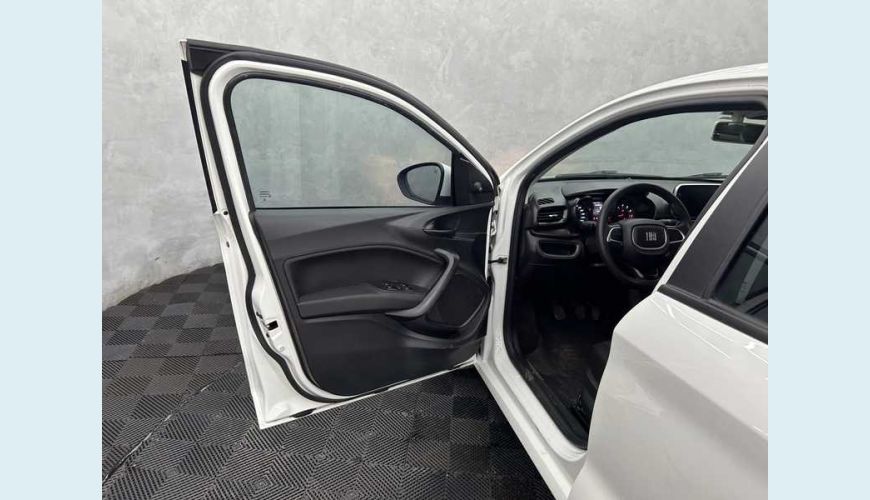 FIAT CRONOS DRIVE S-DESIGN 1.3 - BRANCO - 2025 Foto 5 (Grande)