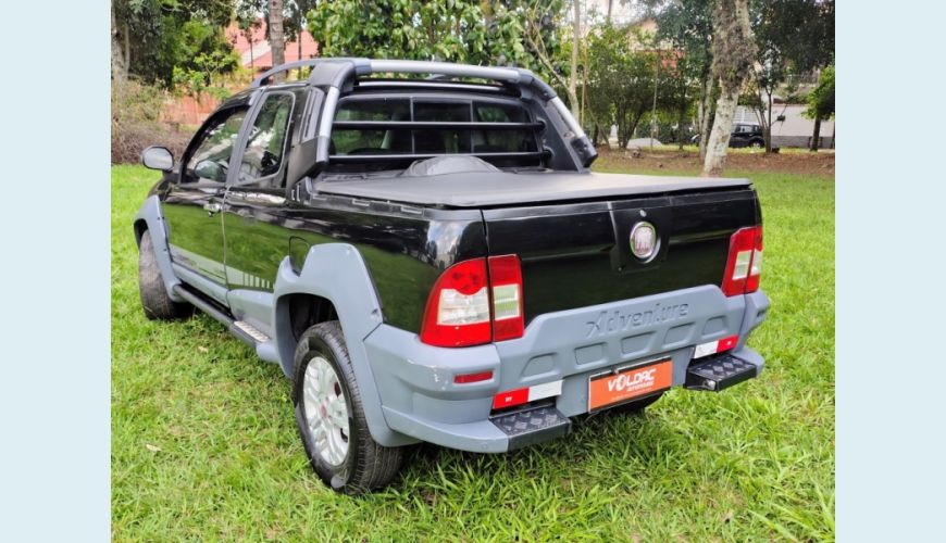 FIAT STRADA - PRETO - 2010 Foto 5 (Grande)