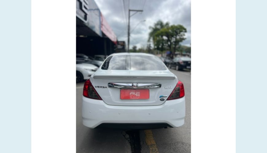 NISSAN VERSA - BRANCO - 2018 Foto 5 (Grande)